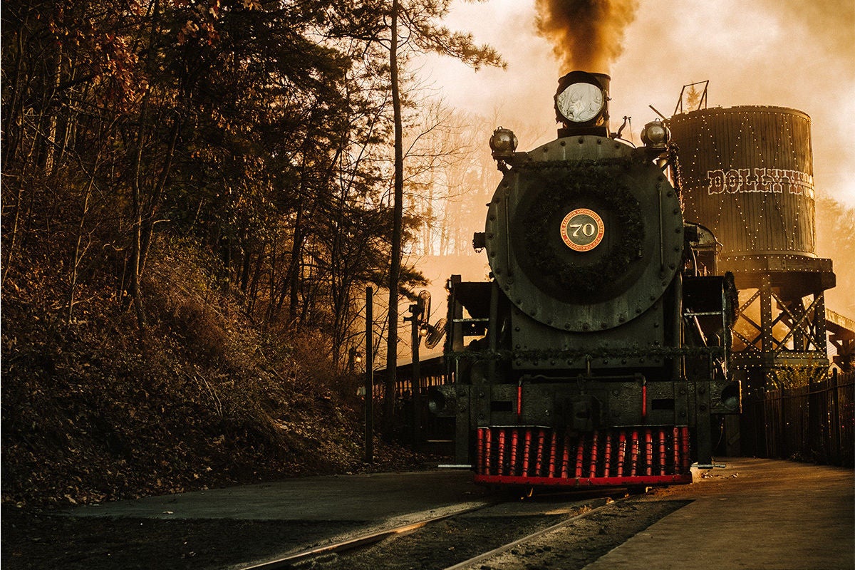 DOLLYWOOD RESORTS & PARKS IS THE SECOND-MOST VISITED SPOT IN THE SMOKY MOUNTAINS.