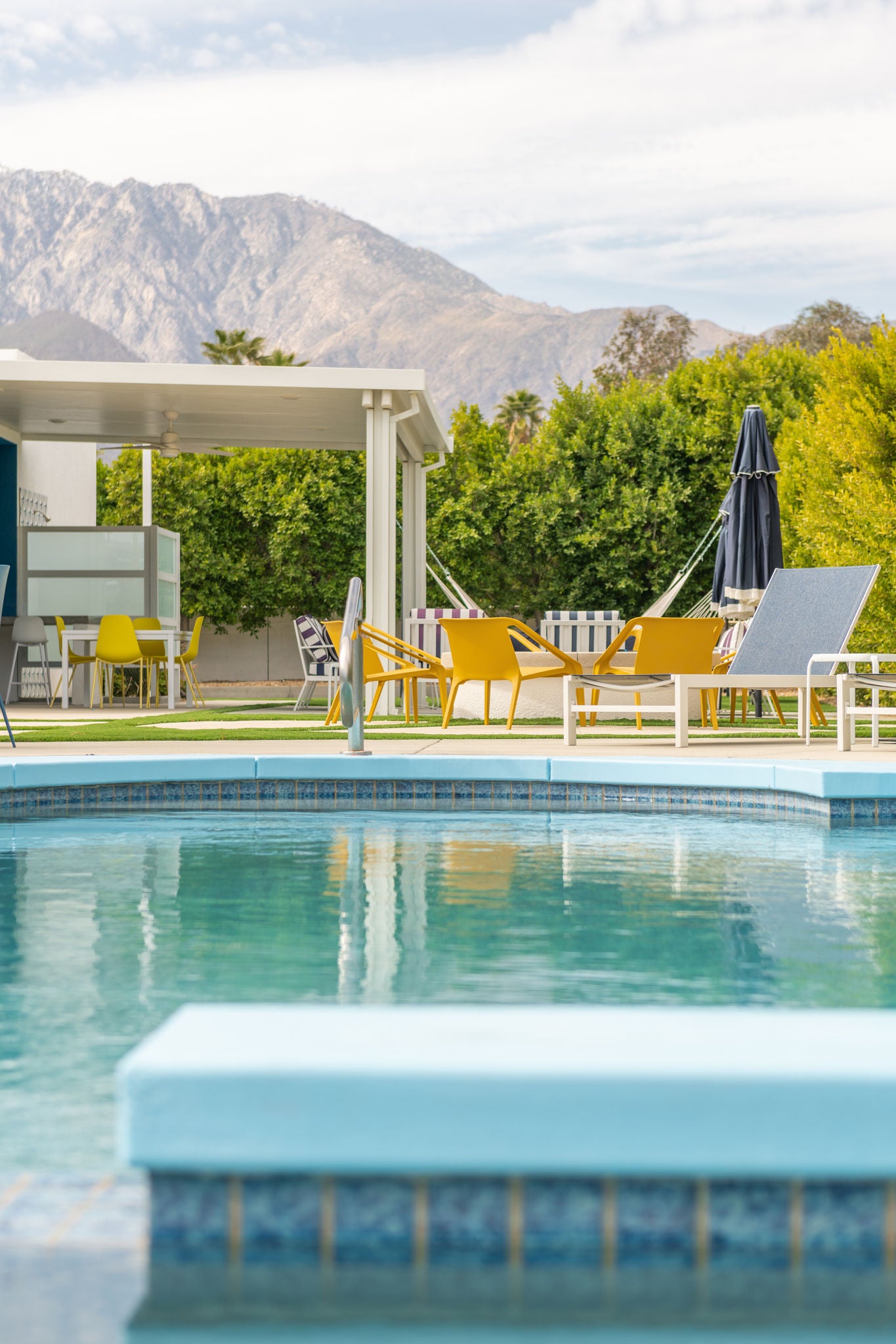 pool views in palm springs