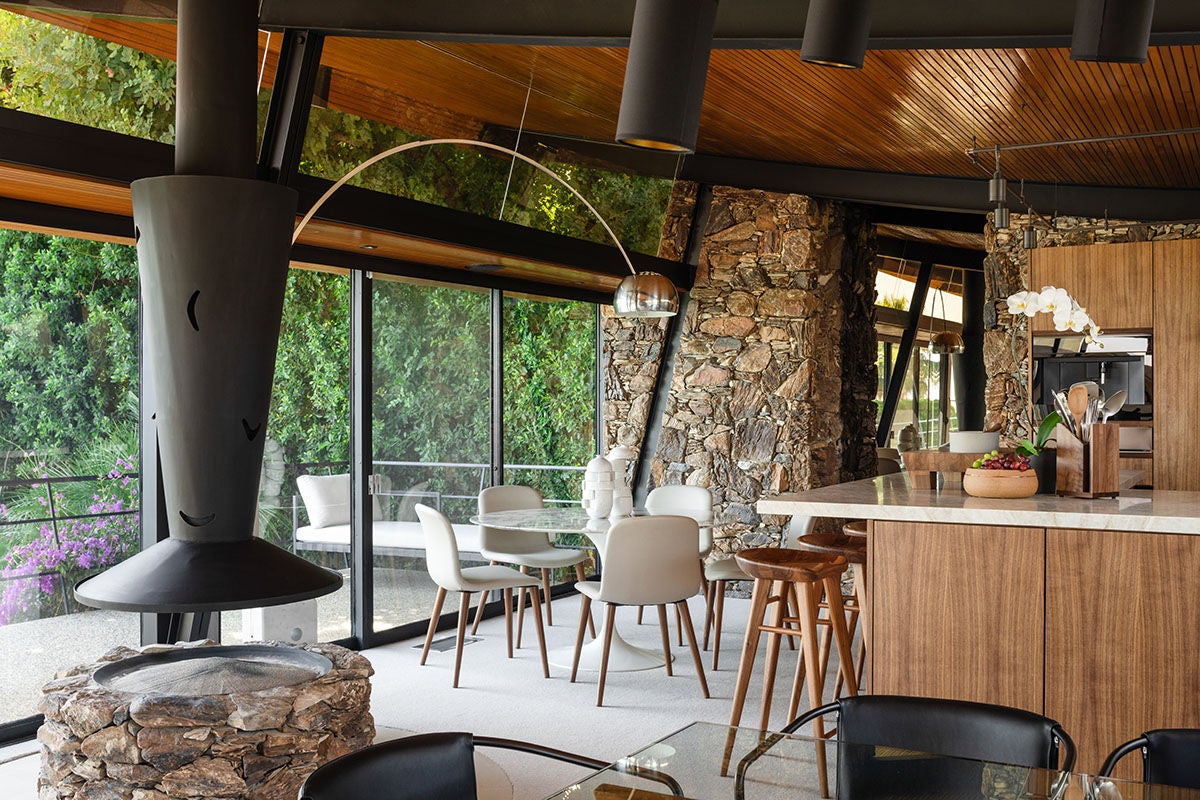 LESS THAN FIVE MINUTES FROM DOWNTOWN PALM SPRINGS, THE ESTATE OFFERS DRAMATIC VIEWS FROM A SETTING OF TOTAL SECLUSION WITH MODERN AMENITIES. [CITY OF PALM SPRINGS #4398]
