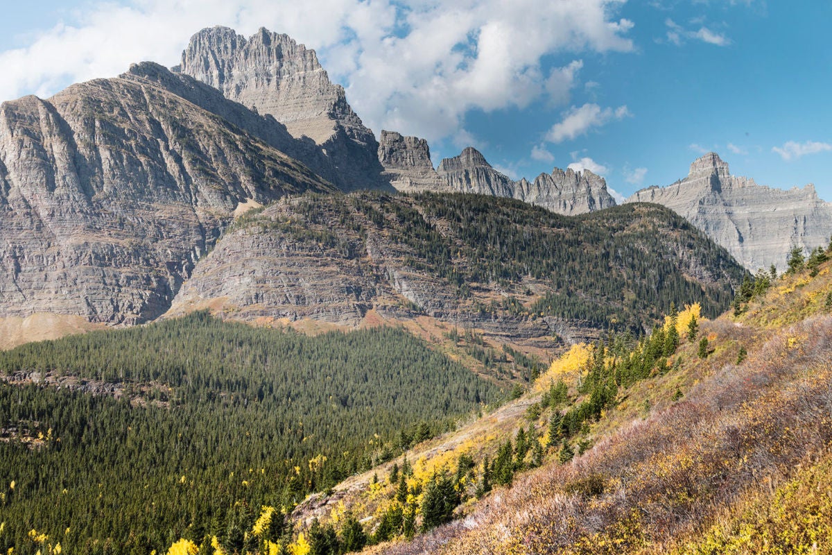 ENJOY MAJESTIC MOUNTAINS, CRYSTAL-CLEAR LAKES, AND ENDLESS OUTDOOR ACTIVITIES. ENJOY MAJESTIC MOUNTAINS, CRYSTAL-CLEAR LAKES, AND ENDLESS OUTDOOR ACTIVITIES.