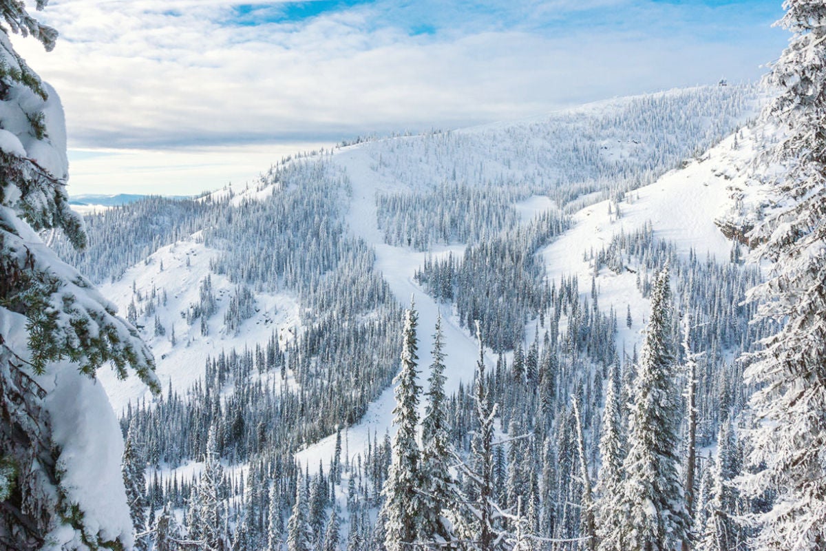 DISCOVER WHY WHITEFISH IS ONE OF THE BEST PLACES IN THE WORLD FOR SKIING.